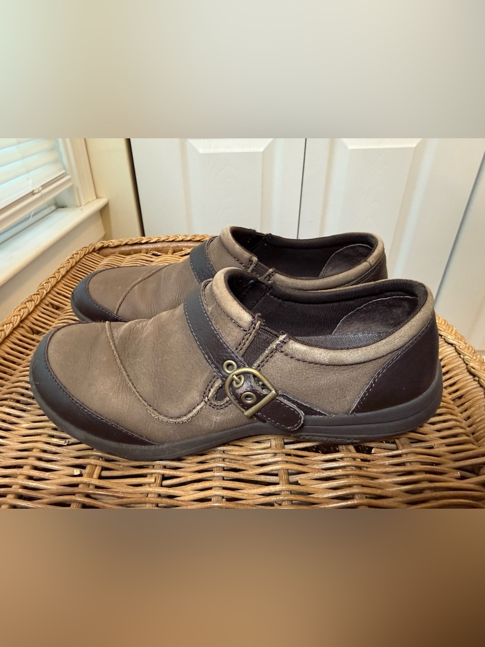 Merrell slip on shoes